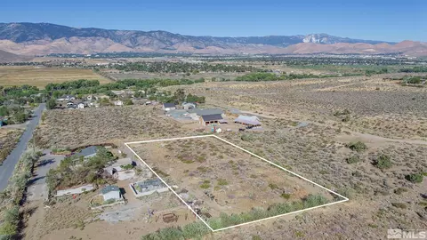 10 Pursia Rd, Carson City, NV 89701