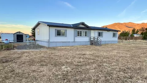 6265 Tausha Dr, Winnemucca, NV 89445