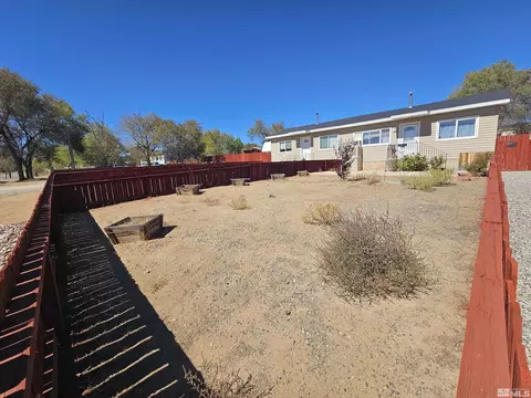 373 E 8th Ave, Sun Valley, NV 89433 photo 3
