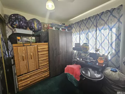 373 E 8th Ave, Sun Valley, NV 89433 photo 7