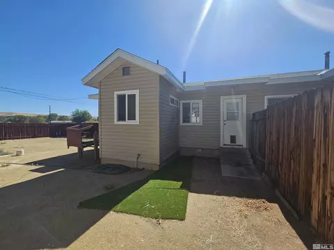 373 E 8th Ave, Sun Valley, NV 89433 photo 16