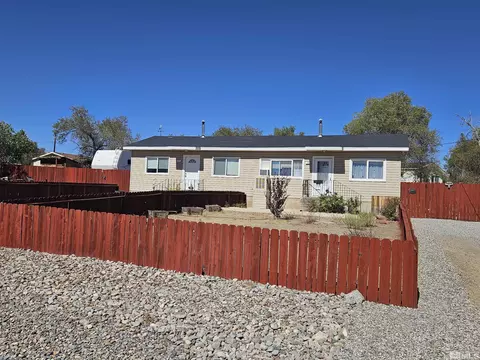 373 E 8th Ave, Sun Valley, NV 89433 photo 2