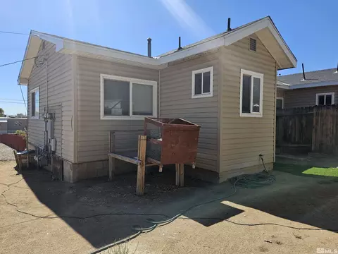 373 E 8th Ave, Sun Valley, NV 89433 photo 15