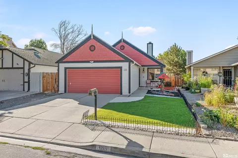 1215 Gilly Ln, Sparks, NV 89434