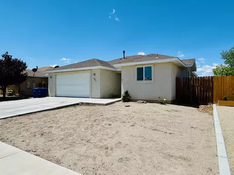 489 Torrey Pines Dr, Fallon, NV 89406