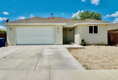489 Torrey Pines Dr, Fallon, NV 89406 photo 2
