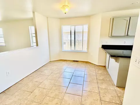 489 Torrey Pines Dr, Fallon, NV 89406 photo 8