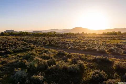 13 Glenhaven Dr, Reno, NV 89511