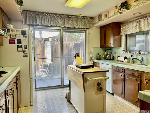 3451 E Hidden Valley Dr, Reno, NV 89502 photo 14