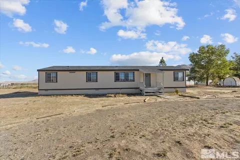6205 Ardis Dr, Winnemucca, NV 89445