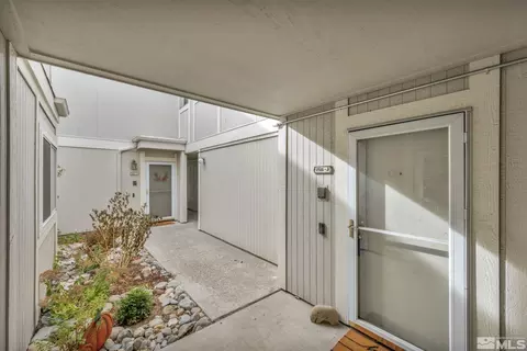 2526 Sunny Slope Dr #B2, Sparks, NV 89434