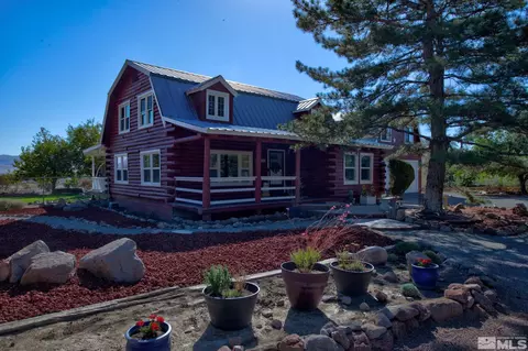 327 Grosh Ave, Dayton, NV 89403