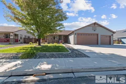 1274 Chara Ln, Sparks, NV 89441