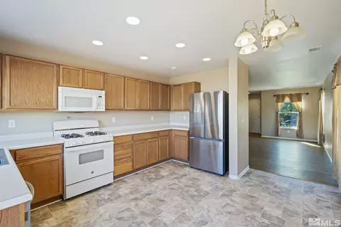 7683 Corso St, Reno, NV 89506 photo 11