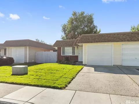 1713 Sue Way, Sparks, NV 89431