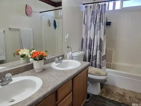 7489 Deveron Dr, Reno, NV 89506 photo 15