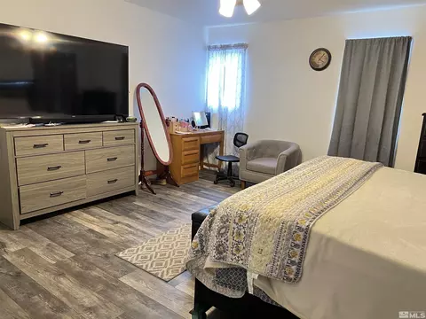 7489 Deveron Dr, Reno, NV 89506 photo 12