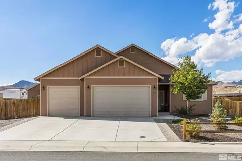152 Cambridge Dr, Dayton, NV 89403