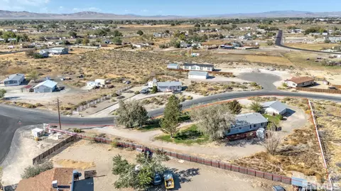 1790 Roberson, Fallon, NV 89406 photo 2