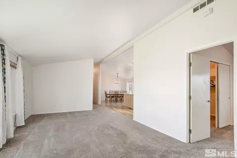 1790 Roberson, Fallon, NV 89406 photo 6