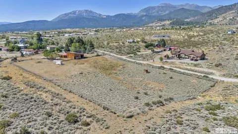 5785 Carl Dr, Reno, NV 89511