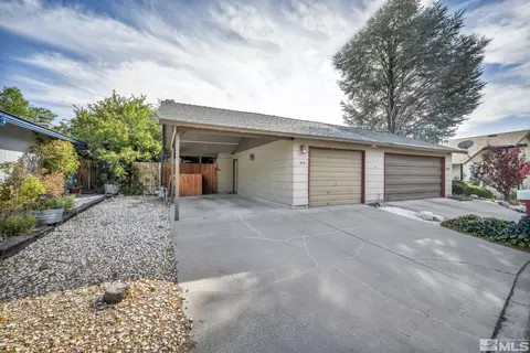 3492 Terrace Knoll Ct, Reno, NV 89512