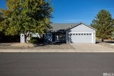 2622 Sweet Clover Ct, Minden, NV 89423