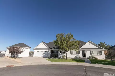 1902 Seven Iron Ct, Fernley, NV 89408