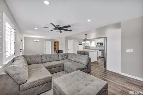 7330 Sandhill Rd, Fallon, NV 89406 photo 2
