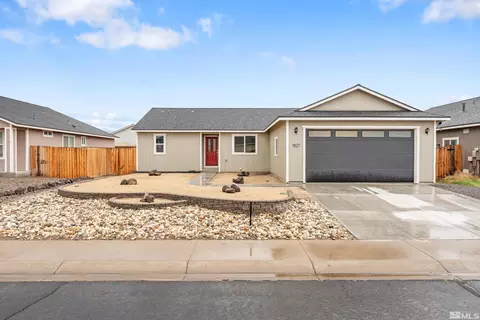 1827 Endeavor Ln, Fernley, NV 89408