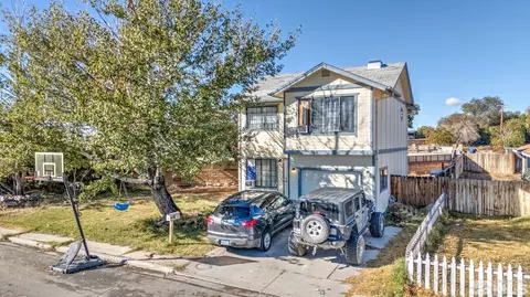 1060 Dolores Ln, Fallon, NV 89406