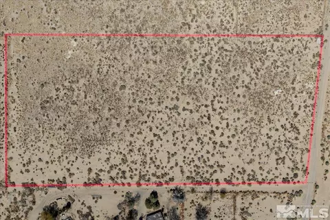 5595 Varney Ln, Silver Springs, NV 89429