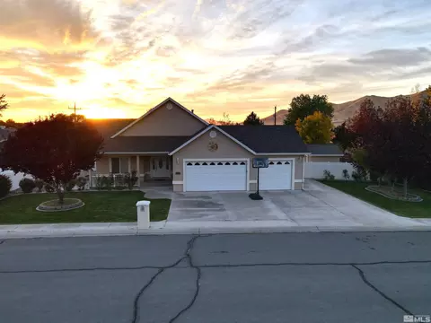 3246 Paiute St, Winnemucca, NV 89445
