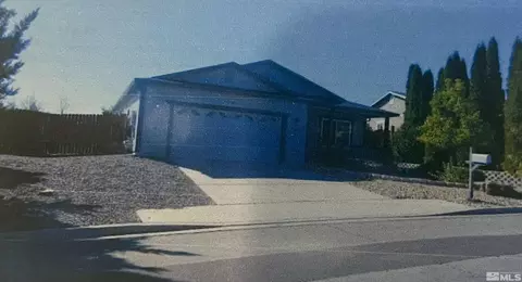 7518 Cezanne Ct, Sun Valley, NV 89433