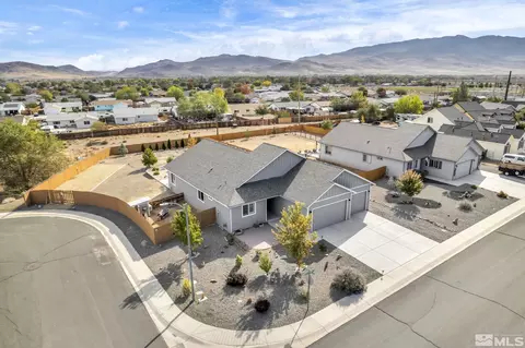 124 Nantucket Dr, Dayton, NV 89403