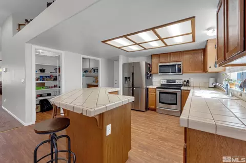 2031 Flycatcher Dr, Sparks, NV 89441 photo 5