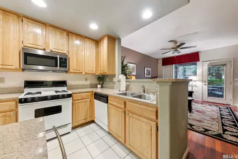 900 S Meadows Pkwy, Reno, NV 89521 photo 9