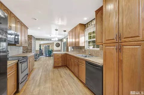 55 Surrey, Reno, NV 89521 photo 10