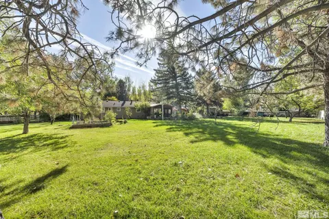55 Surrey, Reno, NV 89521 photo 36