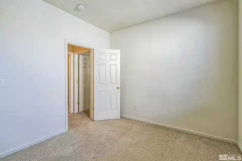 10486 Summershade Ln, Reno, NV 89521 photo 20