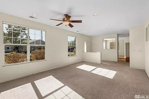 10486 Summershade Ln, Reno, NV 89521 photo 7