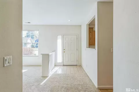 10486 Summershade Ln, Reno, NV 89521 photo 6