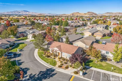10486 Summershade Ln, Reno, NV 89521 photo 30