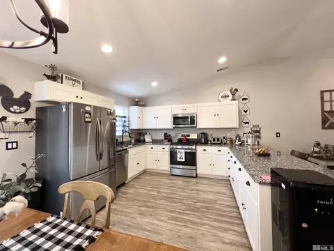 1229 Deerfield Dr, Fallon, NV 89406 photo 6