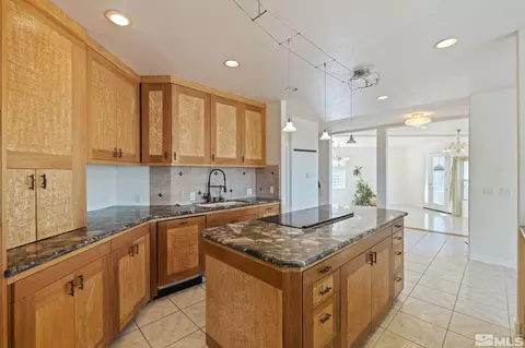 730 Cartwright Rd, Reno, NV 89521 photo 15
