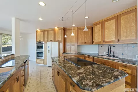 730 Cartwright Rd, Reno, NV 89521 photo 16