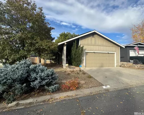 115 Summerset, Verdi, NV 89439