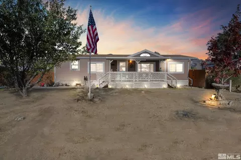 227 Mark Twain Ave, Dayton, NV 89403