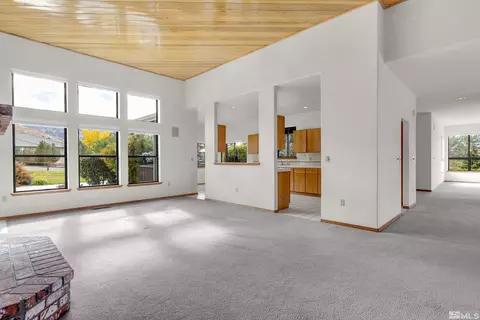 7245 Lingfield Dr, Reno, NV 89502