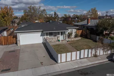 945 Brentwood Dr, Reno, NV 89502